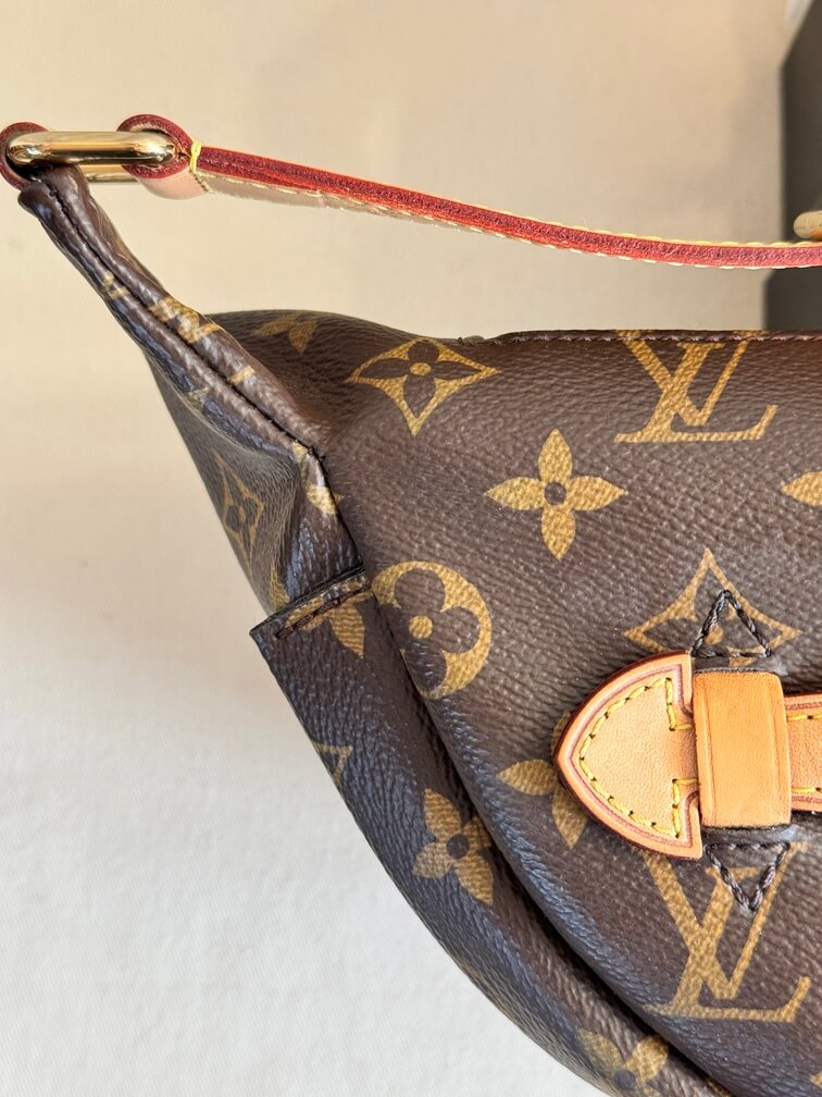 100 Original Louis Vuitton Bumbag Monogram M43644 Preloved Designer